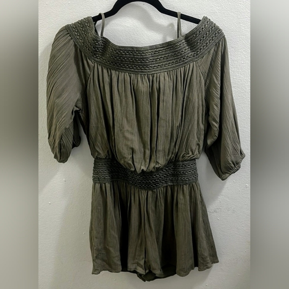 Purple Snow Off-the-Shoulder Boho Romper Size Large Olive Green - Picture 1 of 11